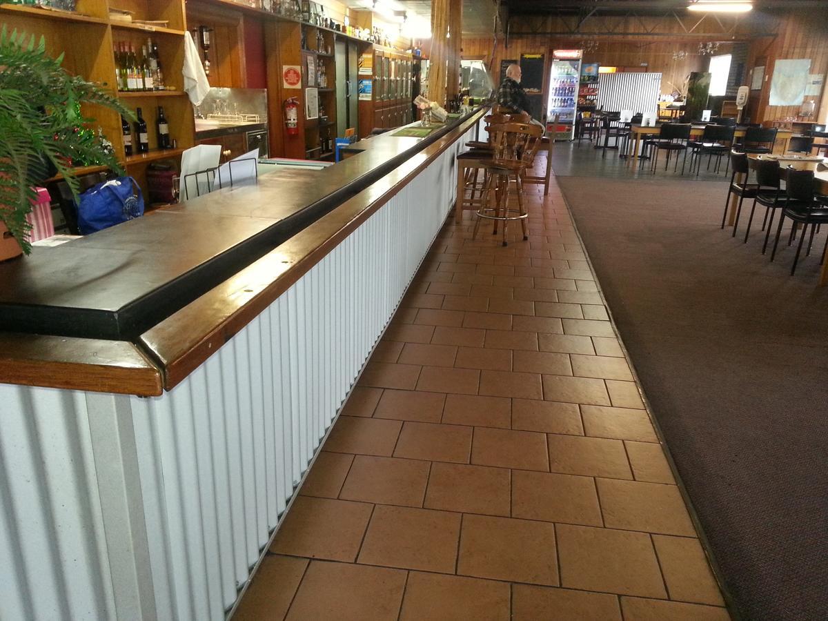 Tullah Tavern Eksteriør bilde